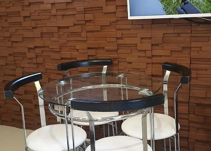 Condodorm Berkeley Katipunan Ave Quezon * Manila